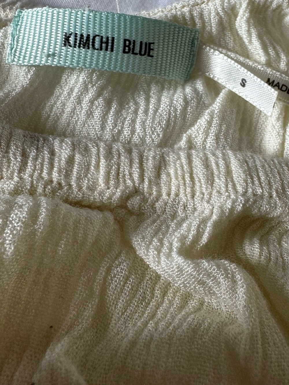 Kimchi Blue Cream Textured Off-Shoulder Top - Picture 2 of 2
